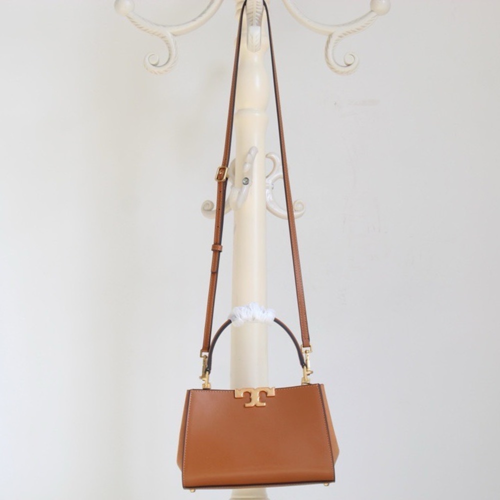 Tory Burch Tan Leather Handbag with Gold Logo - Picture 2 of 8